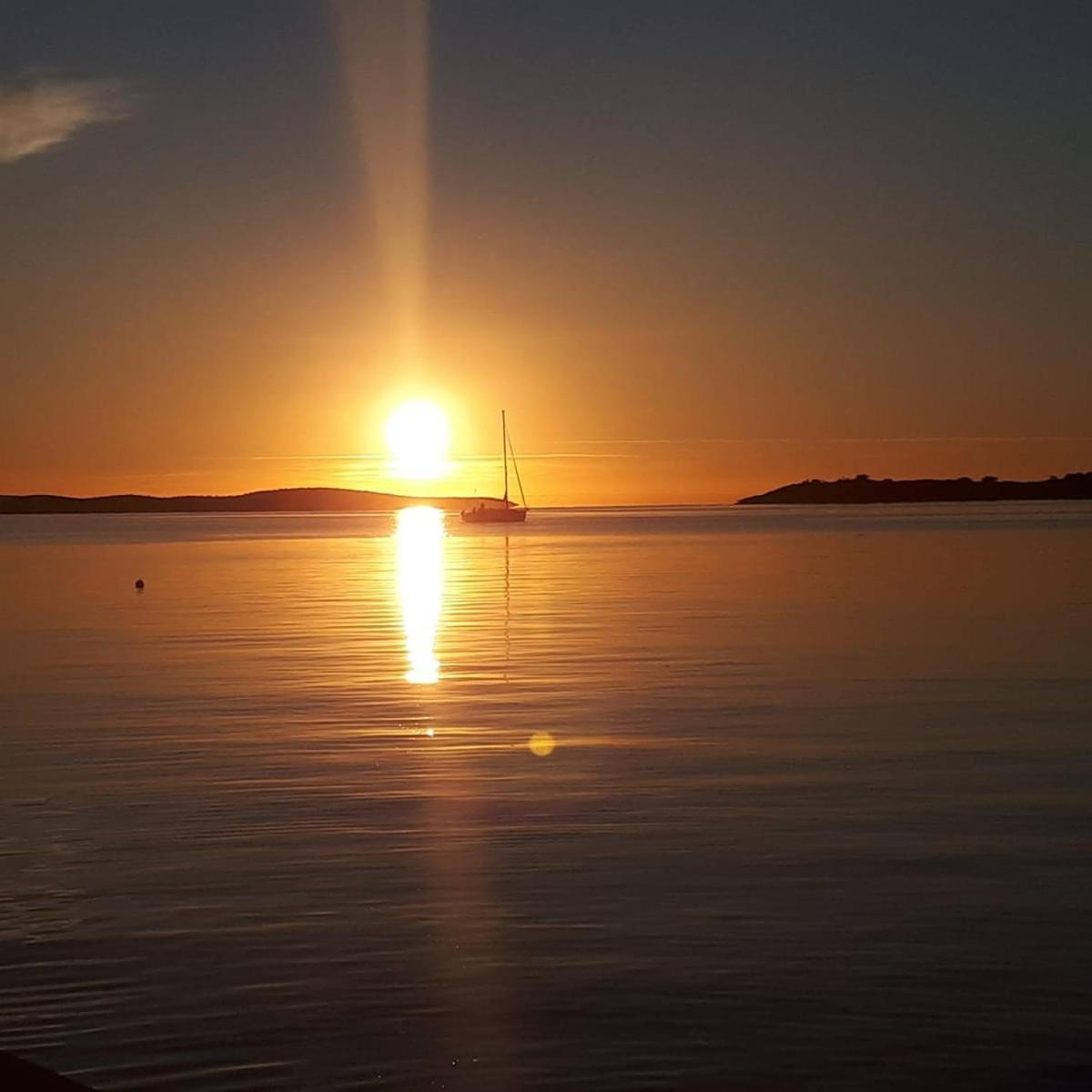 Apartman Laura Tribalj Buitenkant foto