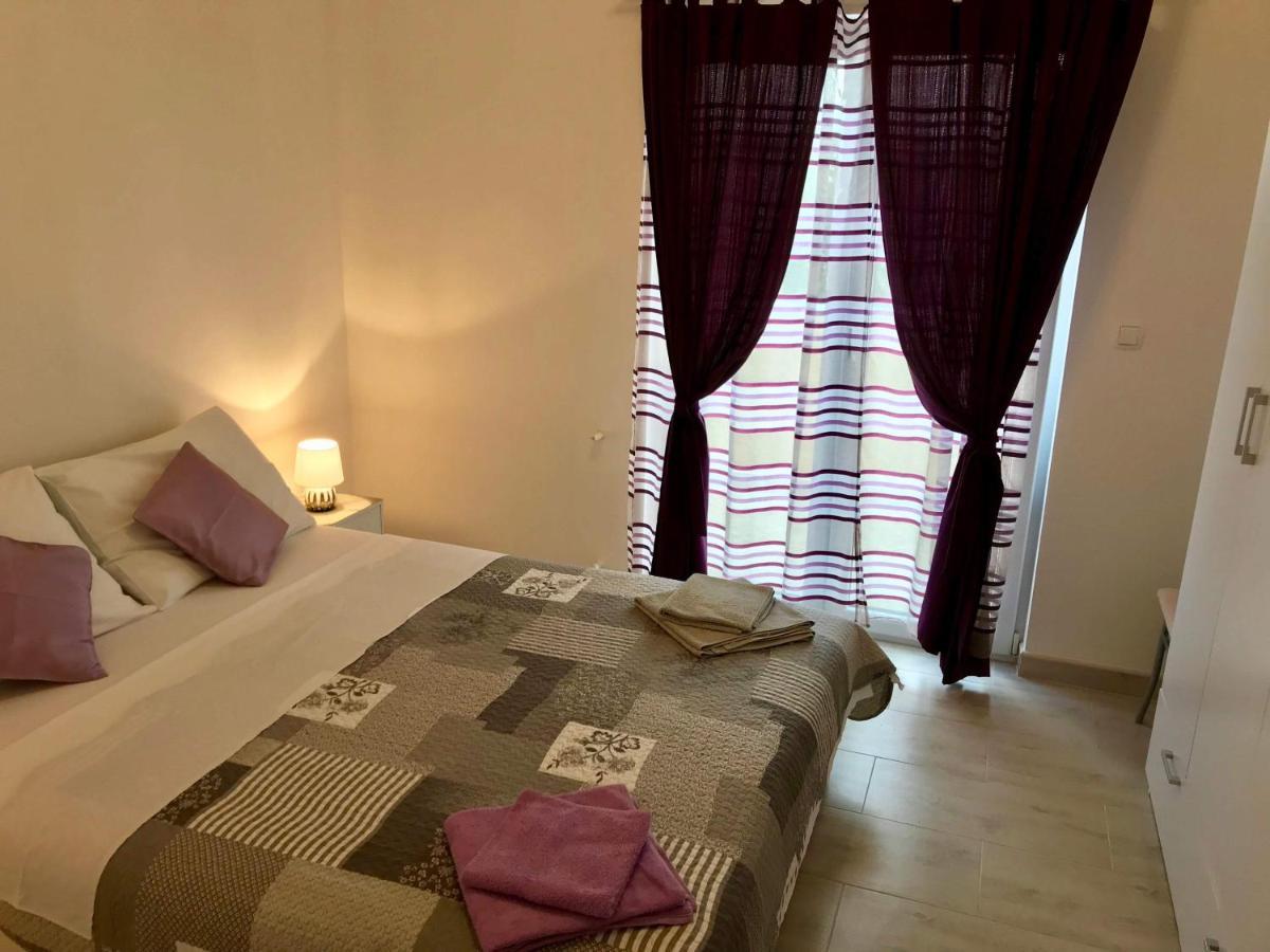 Apartman Laura Tribalj Buitenkant foto